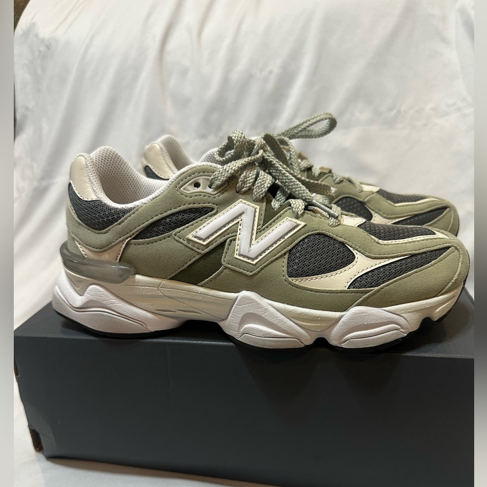 New Balance 9060 Athletic Shoe - Garter Snake / White Unisex - Picture 2 of 10